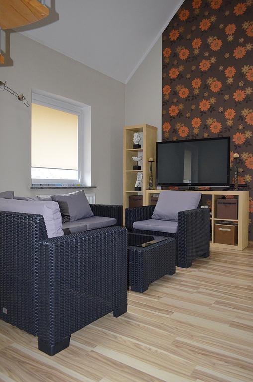 Apartament Dzierzoniow Apartment Стая снимка